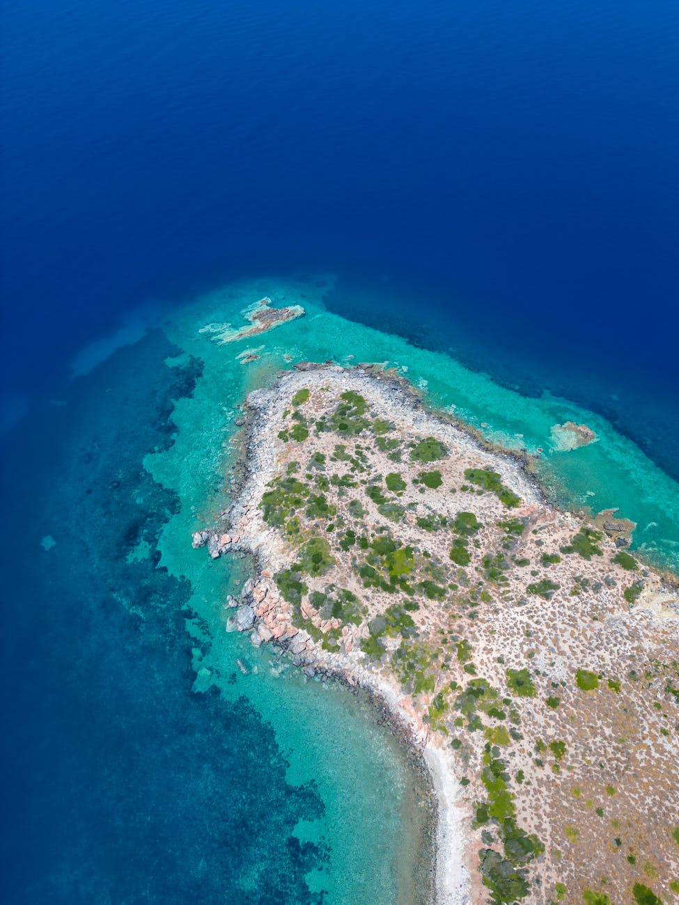 Top 10 Sailing Destinations Every Sailor Must Visit